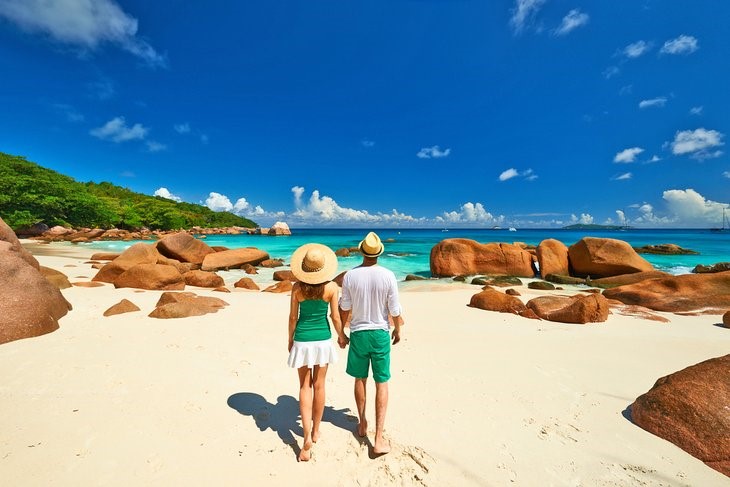 The-Best-Luxury-Five-Star-Beach-Holidays-Destinations-for-Couples.jpg